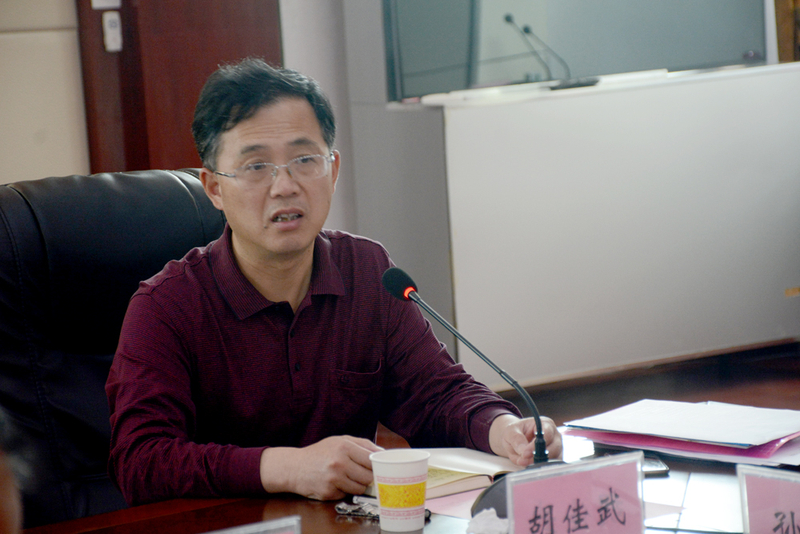 1527673960195033586.jpg DSC_1837.jpg