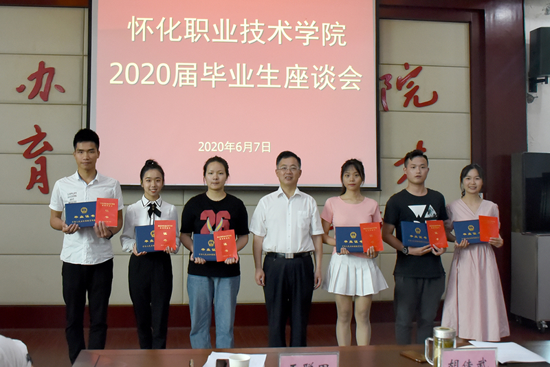 1591609851519091306.jpg DSC_5666.jpg