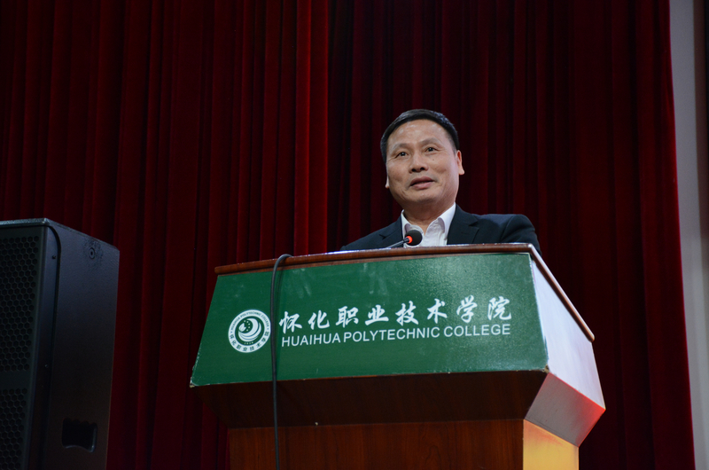 1635501145422063842.jpg DSC_0240_mh1635497115131.jpg